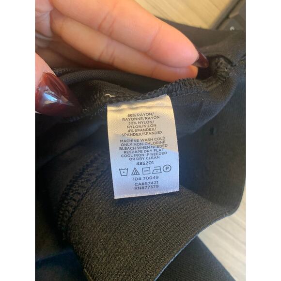 Ann Taylor Women's Loose Fit Tapered Leg Formal Pant Modern Cut Black Size L - Picture 4 of 5